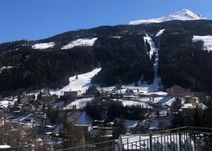 Grenzberg, - Rooftop