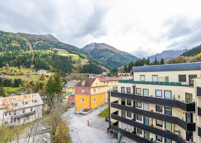 Grenzberg, - Rooftop